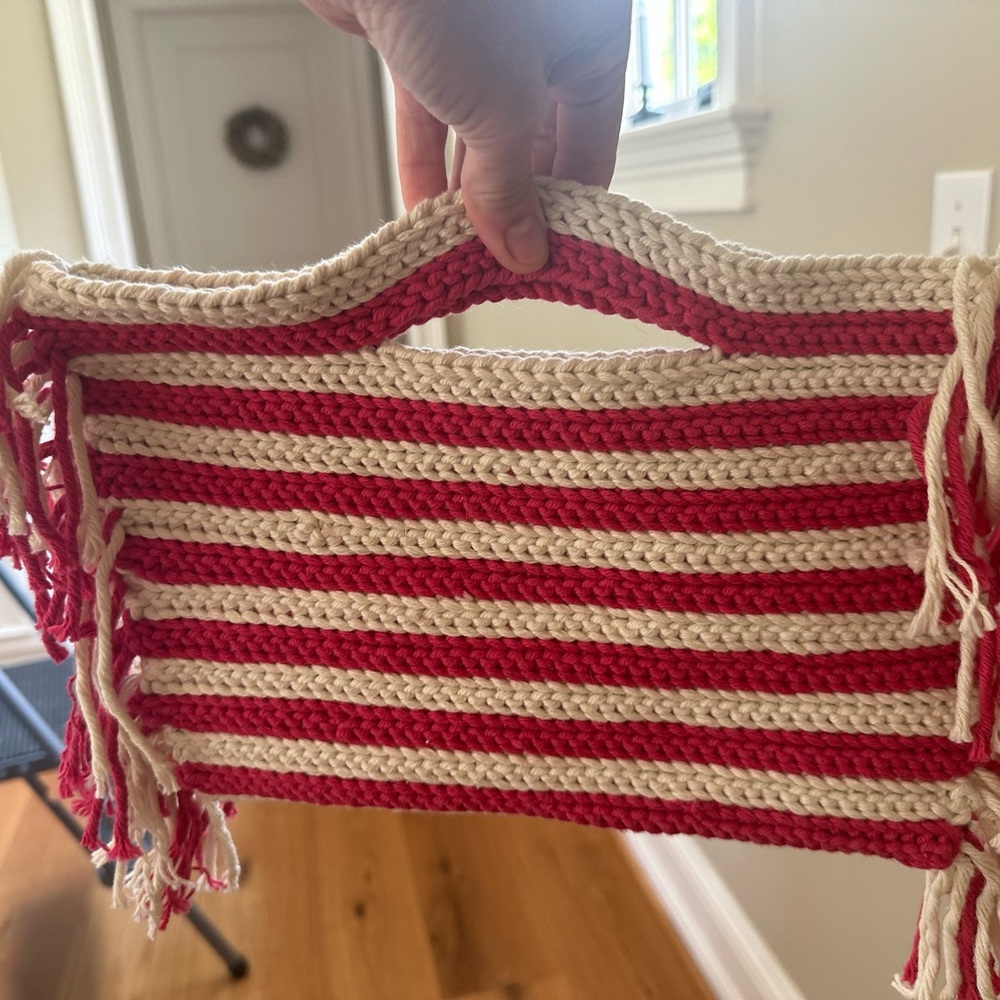 Preppy crochet clutch